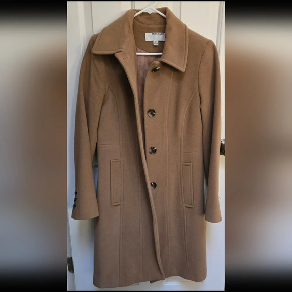 Anne Klein Jackets & Blazers - Anne Klein Seamed Walker Coat, size 8